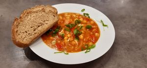 Cizrnový guláš s žitným chlebíkem  at Jídelna U tří Vegetariánů in Usti Nad Orlici