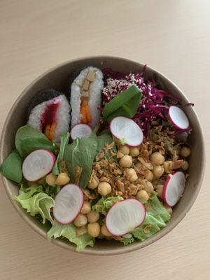 Sushi sandwich bowl at Bobu Bob in Ljubljana