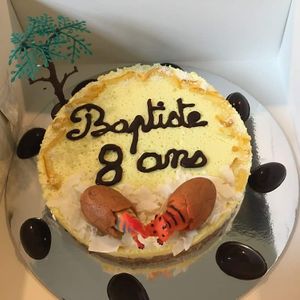 Gâteau cru pour allergique plein de saveurs :-) at Le Singe Heureux in Lunel