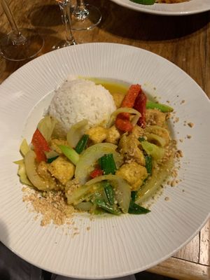 Vegan Poulette A La Citronella at The Elephant Walk in Boston