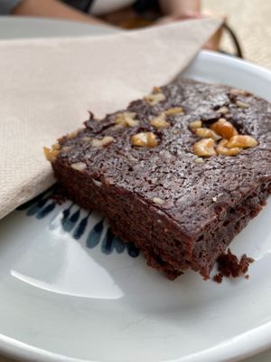 Brownie at Amour Soul Space in Ericeira