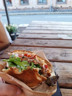 Vegan bacon burger at Square Burger in Copenhagen