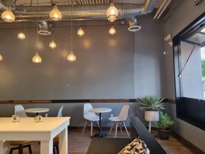 Inside at Daily Dose in Long Beach