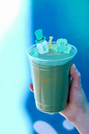 Emerald Crush
Banana, Pineapple, Avocado, Lime Juice, Apple Juice, Coconut Cream, Spirulina at Green Seed Market in Denver