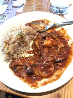 I had the salad before and have already started eating the dish when taking the pic at AIN SOPH.Ginza in Tokyo