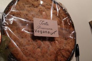 Torta bresciana/sbrisolona Vegan #Veganuary at Pasticceria Caffetteria Garzoni in Brescia