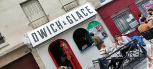 facade at Plan D - DWICH & Glace in Paris
