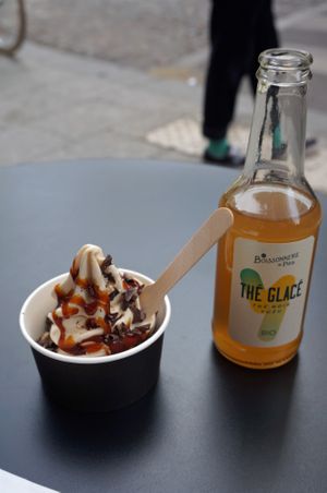 Sundae + Artisanal Ice Tea at Plan D - DWICH & Glace in Paris