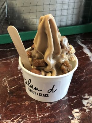 Paris Brest sundae  at Plan D - DWICH & Glace in Paris