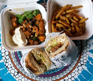 Patine Dwich + Roasted sweet potatoes + Fries at Plan D - DWICH & Glace in Paris