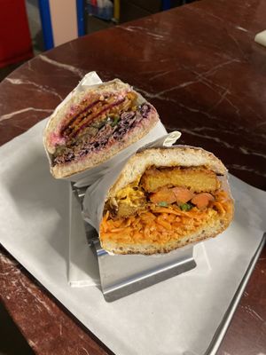 Purple and orange dwich  at Plan D - DWICH & Glace in Paris