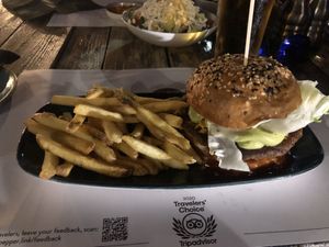 Vegan burger at Salt & Pepper in Medulin