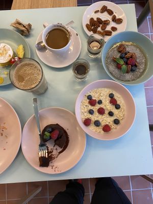 Let’s do an all day brunch at Kinder kitchen  at Kinder Kitchen in South East London