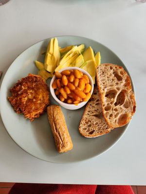 Full English at Kinder Kitchen in South East London