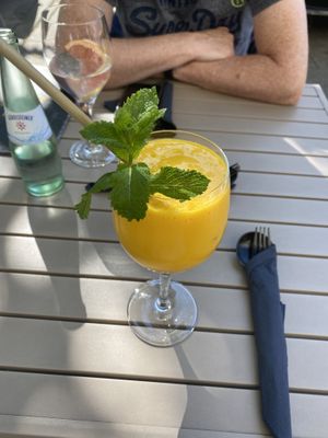 Golden Buddha at Citta in Hamburg