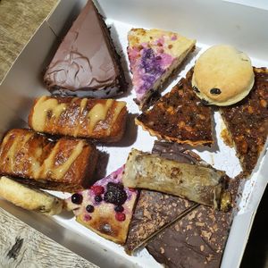 vegan pastry at ART Vortn Vis  in Ieper
