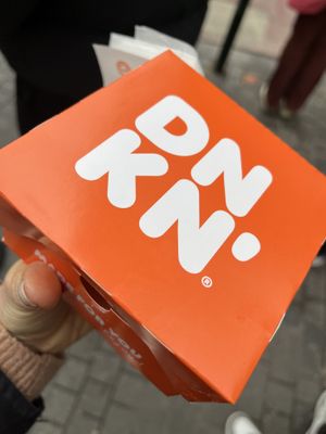 Box  at Dunkin' - Nieuwstraat in Brussels