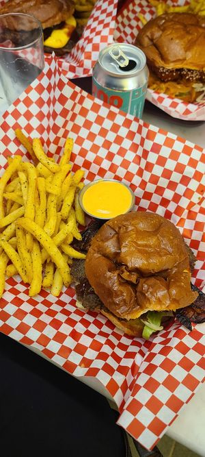  at Kitsune Burgers in Brussels