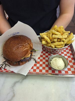  at Kitsune Burgers in Brussels