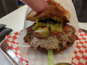 Double smash burger - behind the scenes at Kitsune Burgers in Brussels