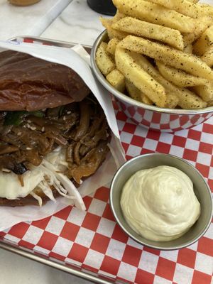 Special : teriyaki pulled mushroom burger   at Kitsune Burgers in Brussels