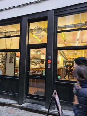  at Kitsune Burgers in Brussels