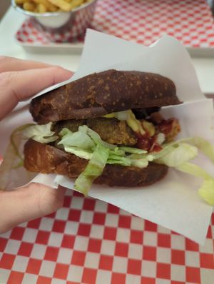 New crispy chicken burger at Kitsune Burgers in Brussels