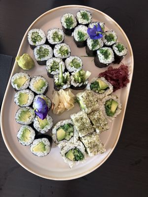 Avocado, cucumber and wakame hosomaki and a vegetable roll with all 3 in   at Umai in Benidorm