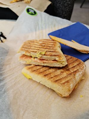 Ham and cheese toastie at Vunch in Bromley