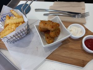 Kids 'chicken' dippers with chips at Vunch in Bromley