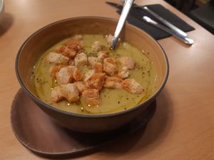 Lunch / 1st / Creamed courgettes at A Flama in Zaragoza