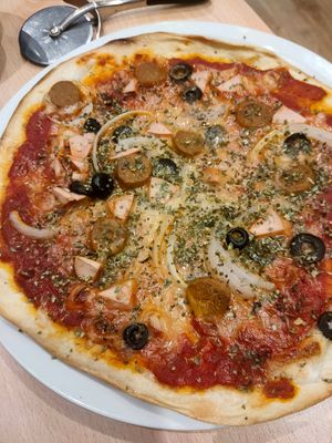 Pizza romana at A Flama in Zaragoza