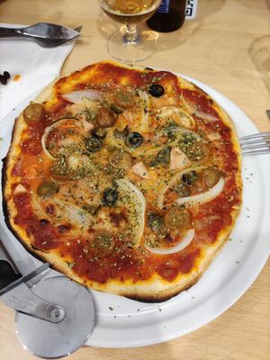 Pizza at A Flama in Zaragoza