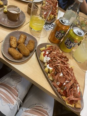 Nuggets and patatas bravas with bacon, ketchup and mayo #Veganuary at A Flama in Zaragoza