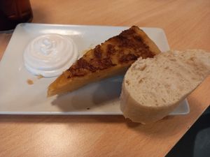 Pincho de tortilla vegana at A Flama in Zaragoza