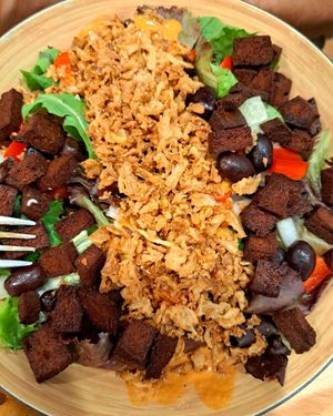 Aragon salad at A Flama in Zaragoza