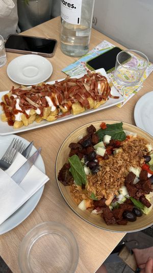 Patatas con bacon y ensalada aragonesa  at A Flama in Zaragoza