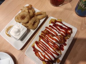 Calamares e patatas bravas at A Flama in Zaragoza