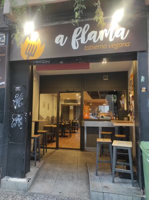 Outsid at A Flama in Zaragoza