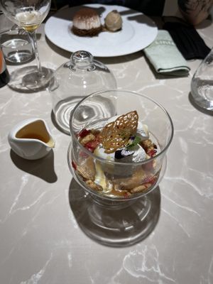 Ice cream with raspberry  at Linfa in Milan