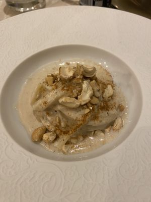 Cashew and pepper pasta  at Linfa in Milan