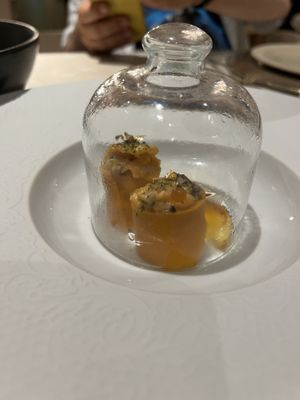 Gunkan  at Linfa in Milan