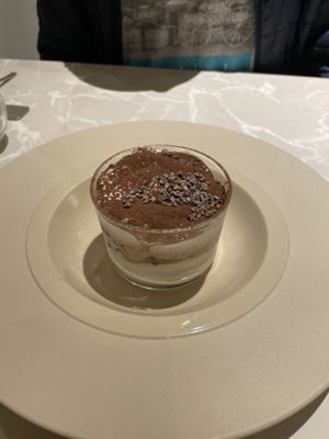 gluten free vegan tiramisu   at Linfa in Milan
