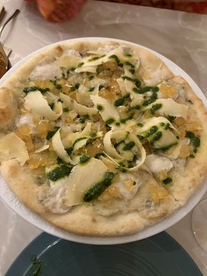4 cheese & pear pizza   at Linfa in Milan