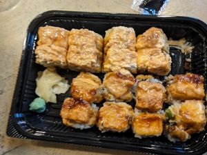 2 vegan sushi rolls at Sakana in Rocky River