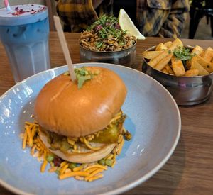Bombay masala aloo bun

Masala chips 

Bhel puri at The Chakra Lounge in Sheffield