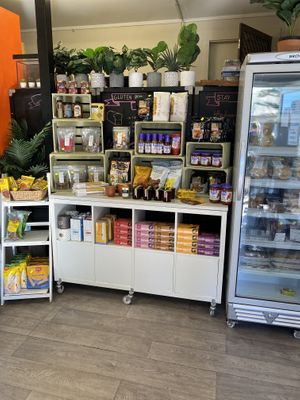 Gluten free store (cake mix lollies home cooked dinners sauces ect) at GF EATS in Bellambi