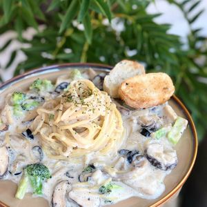 버섯크림스파게티 at Retro33 - 레트로33 in Yongin