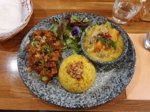 Rames Sayur at Restaurant Indonesia in Paris