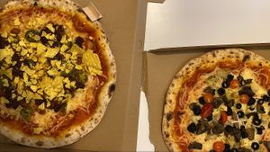   at Jimmy'Z Vegan Pizzeria in Budapest